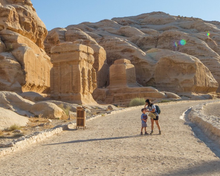 Petra - Gateway to the siq