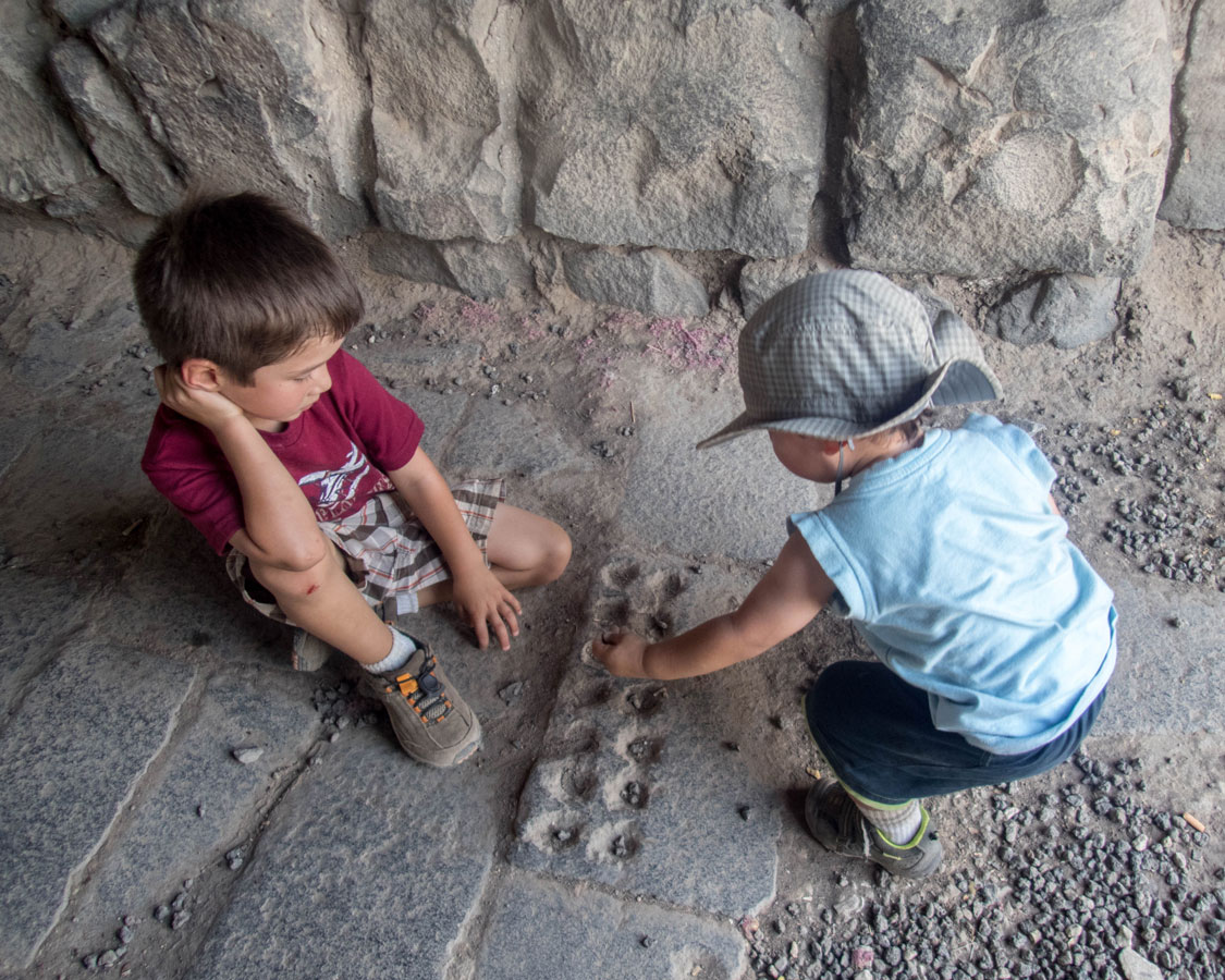 Why you should travel with childre - playing games in Jordan