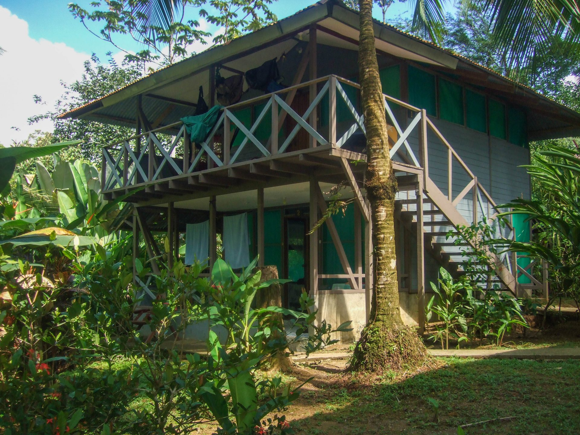 Two story lodge at an eco resort in Costa Rica - finding paradise in the Osa Peninsula