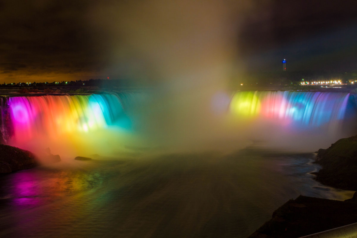 Niagara Falls, one of the most amazing palces in Canada is lit up like a rainbow