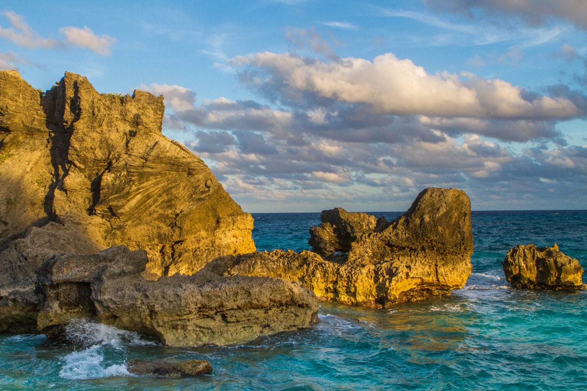 Rocks and water near Horseshoe Bay Bermuda one of the best places to visit in Bermuda with kids