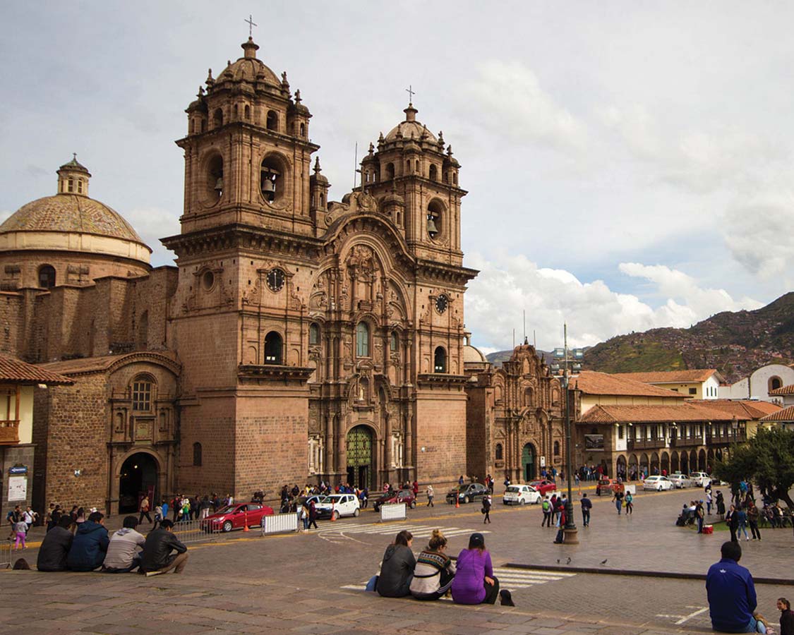 Cusco is one of the most spectacular and history rich cities in South America. From the ruins of Sacsaywaman to the restaurants and museums of this city, There are so many things to do in Cusco Peru