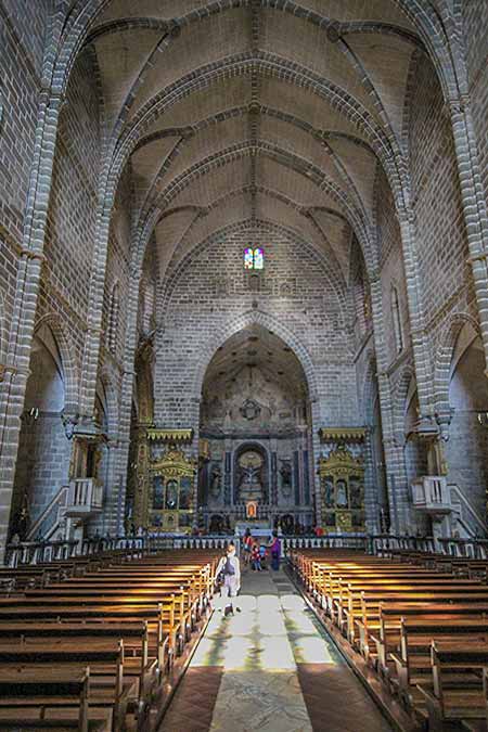 What to do in Evora Portugal Church of St. Francis