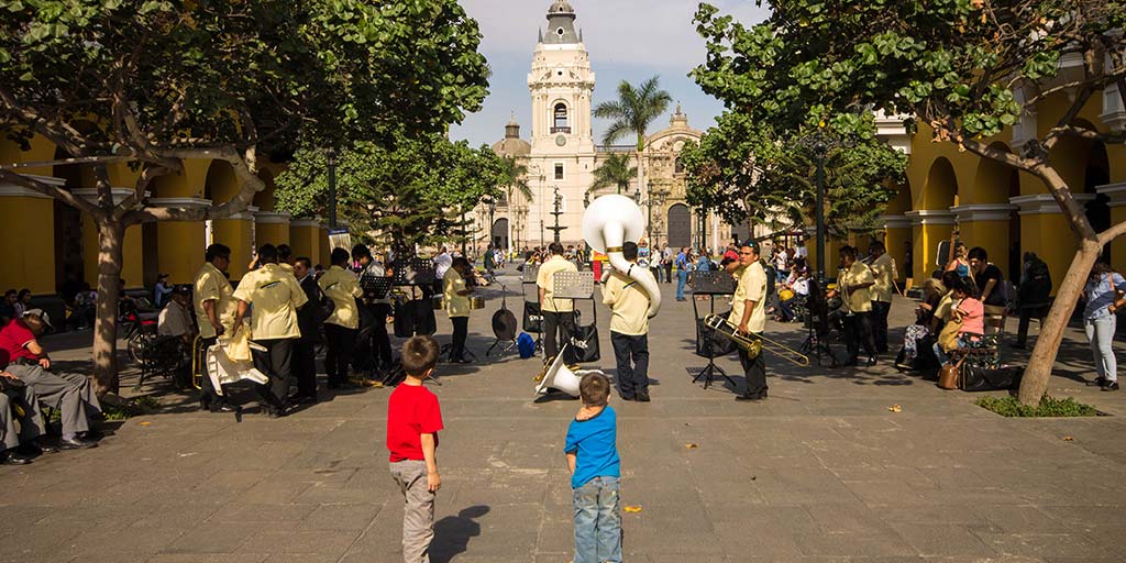 How to spend 24 hours in Lima Peru for Kids Twitter