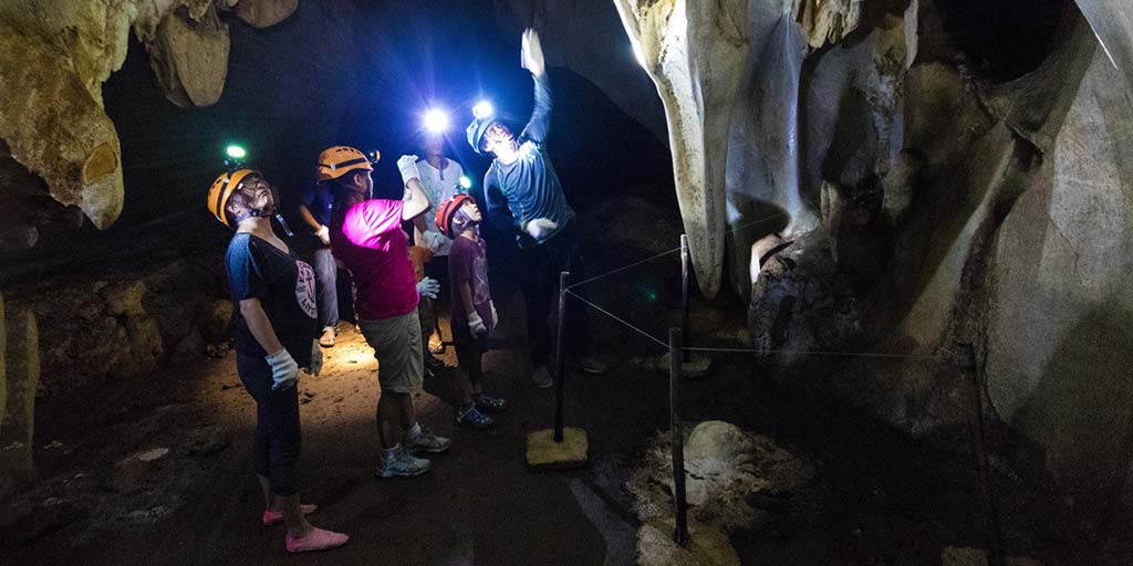 Puerto Princesa in the Philippines has become famous as one of the world's most incredible caving destinations. And with incredible attractions such as the Puerto Princesa Underground River and Ugong Rock Caving adventures, it's easy to understand why. We explored the region in depth to find the best caves in Palawan!