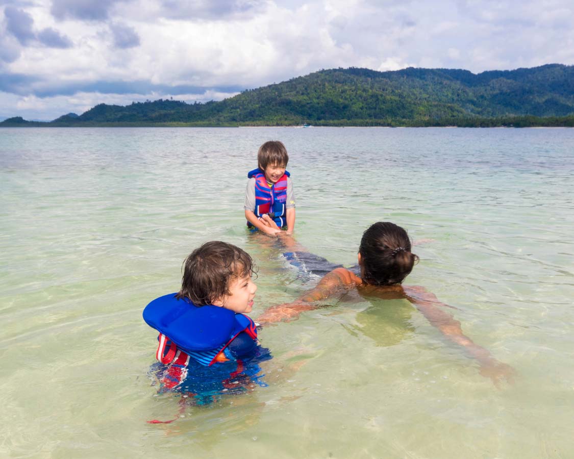 Boys playing in El Nido Palawan with kids