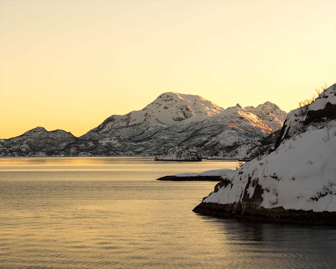 Midnight Sun Norway Cruise Experience, Hurtigruten Coastal