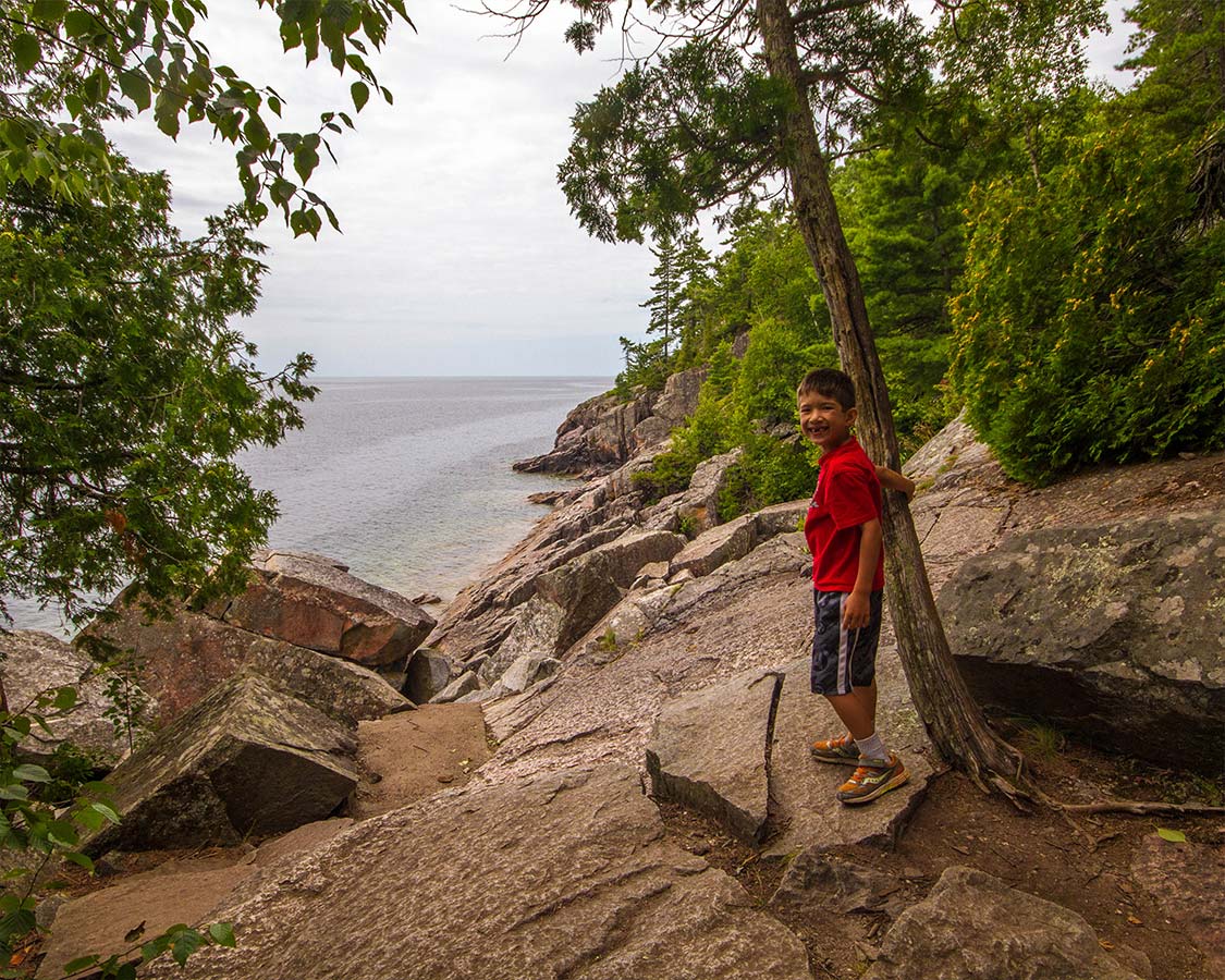 Lake superior provincial outlet park coastal trail