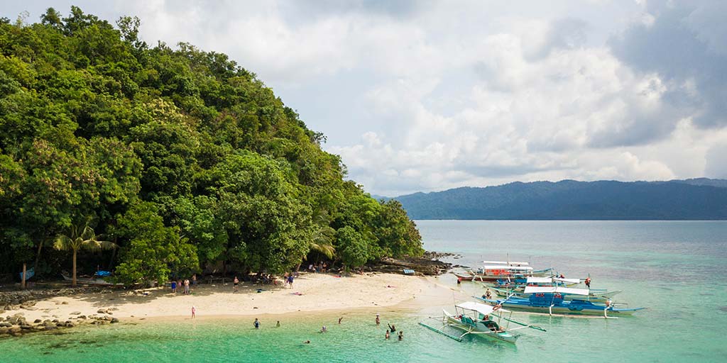 The Philippine Islands are full of beautiful destinations, but there are still a few undiscovered treasured scattered throughout this paradise. San Vicente, located between El Nido and Coron is one of our favorites. Discover all the incredible things to do in San Vicente Palawan for the whole family!