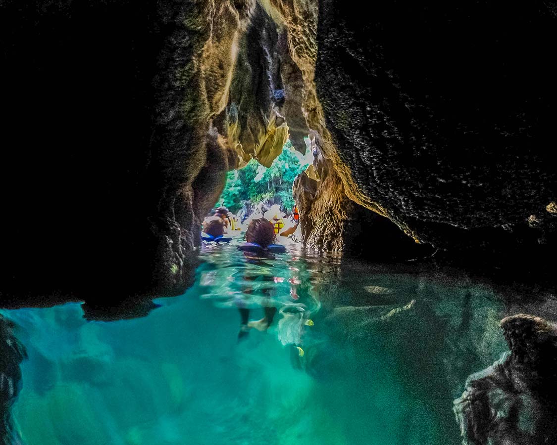 Coron Island Kayangan Lake Cave