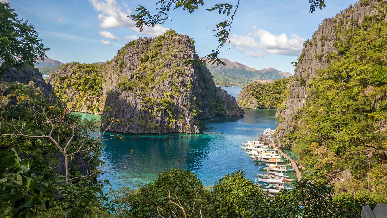 Discover the best tips for visiting Coron Palawan. From understand Coron Island tours to what you haven't heard, check out our tips for Coron Palawan.