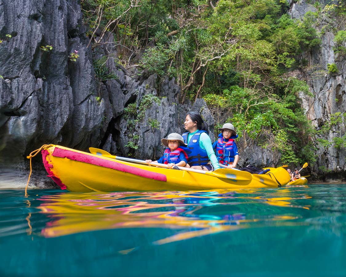 things to do in palawan kayak hidden lagoon el nido