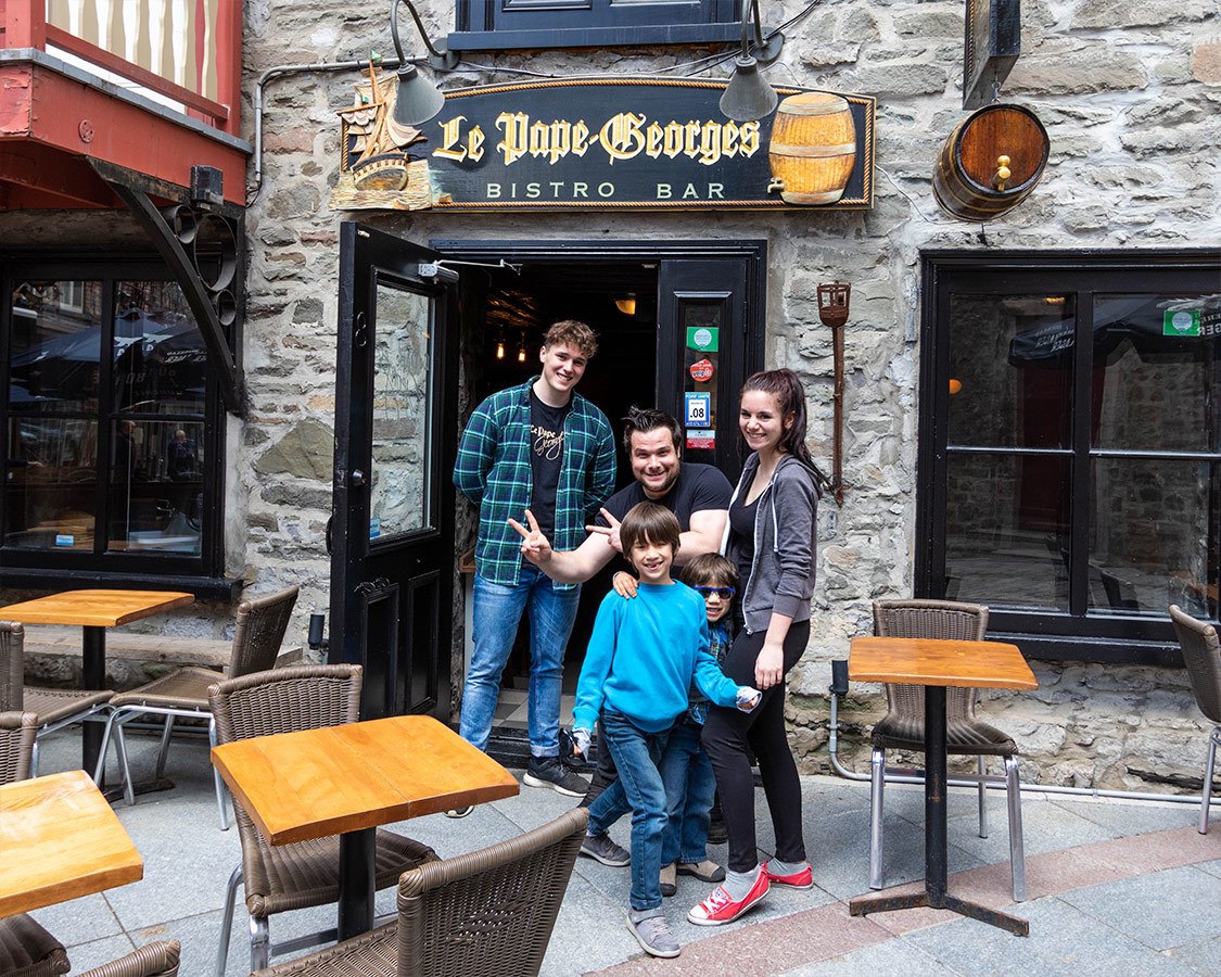 Le Pape Georges Restaurant In Quebec City