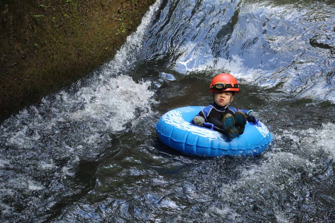 Kauai Mountain tubing Cascade