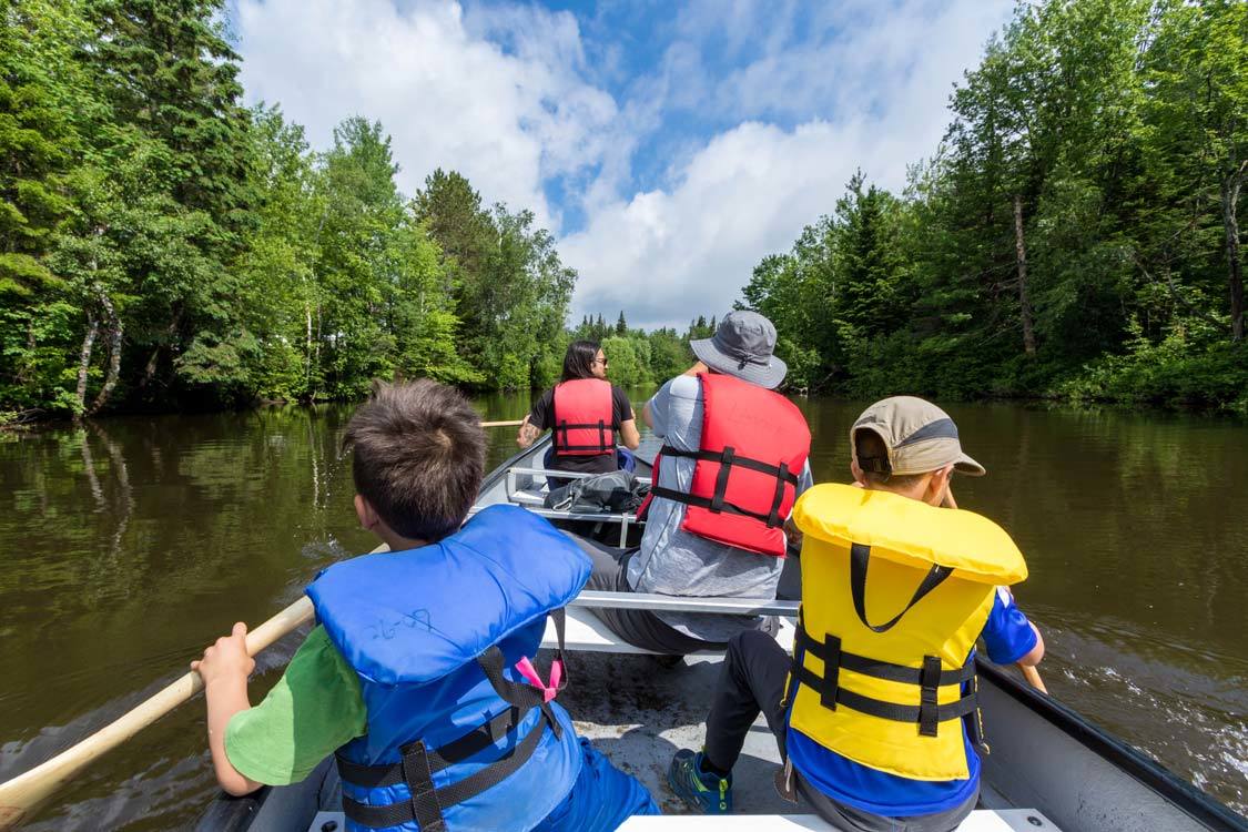 Akiawehnrahk canoe Wendake Quebec Things To Do