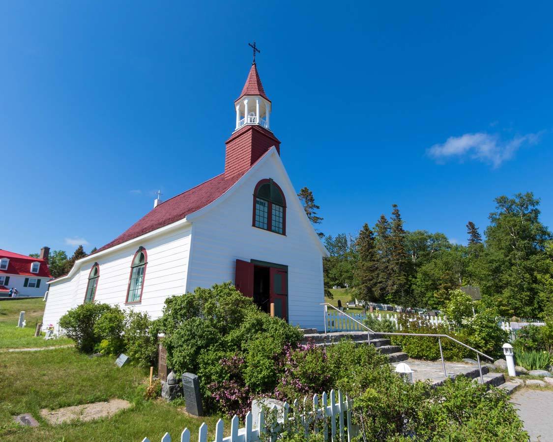 Chapelle de Tadoussac Whale Route