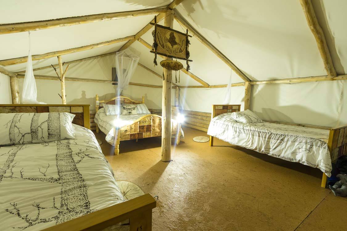 Frontier accommodations at Amishk Adventures near Montreal
