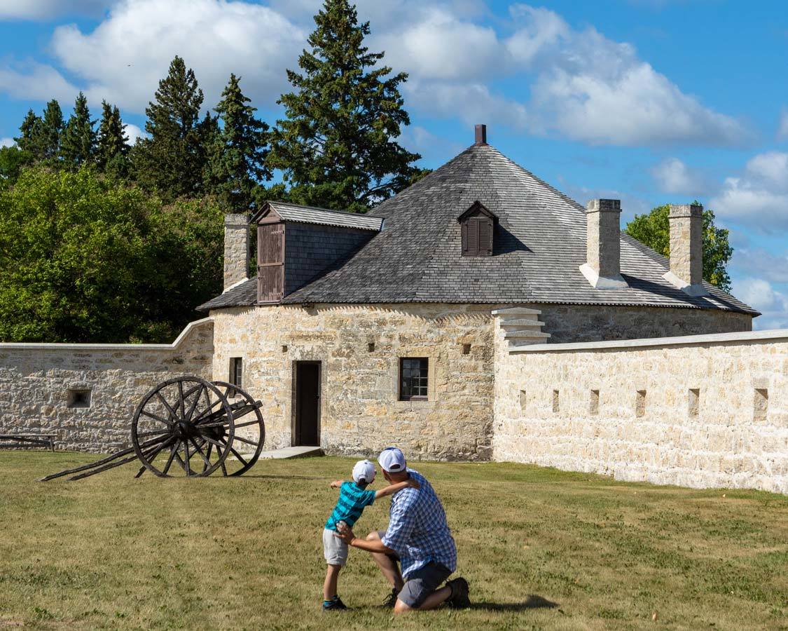 Lower Fort Garry National Historic Site What To Do In Winnipeg Manitoba