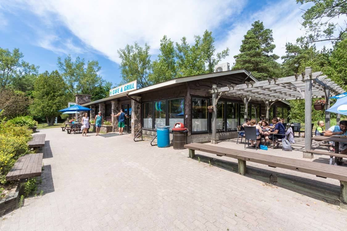 Sandbanks Provincial Park restaurant