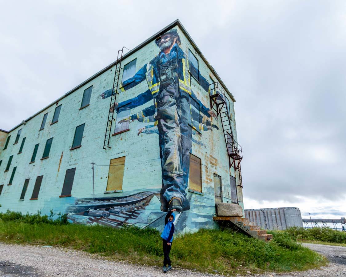 SeaWalls Churchill Mural Art guide