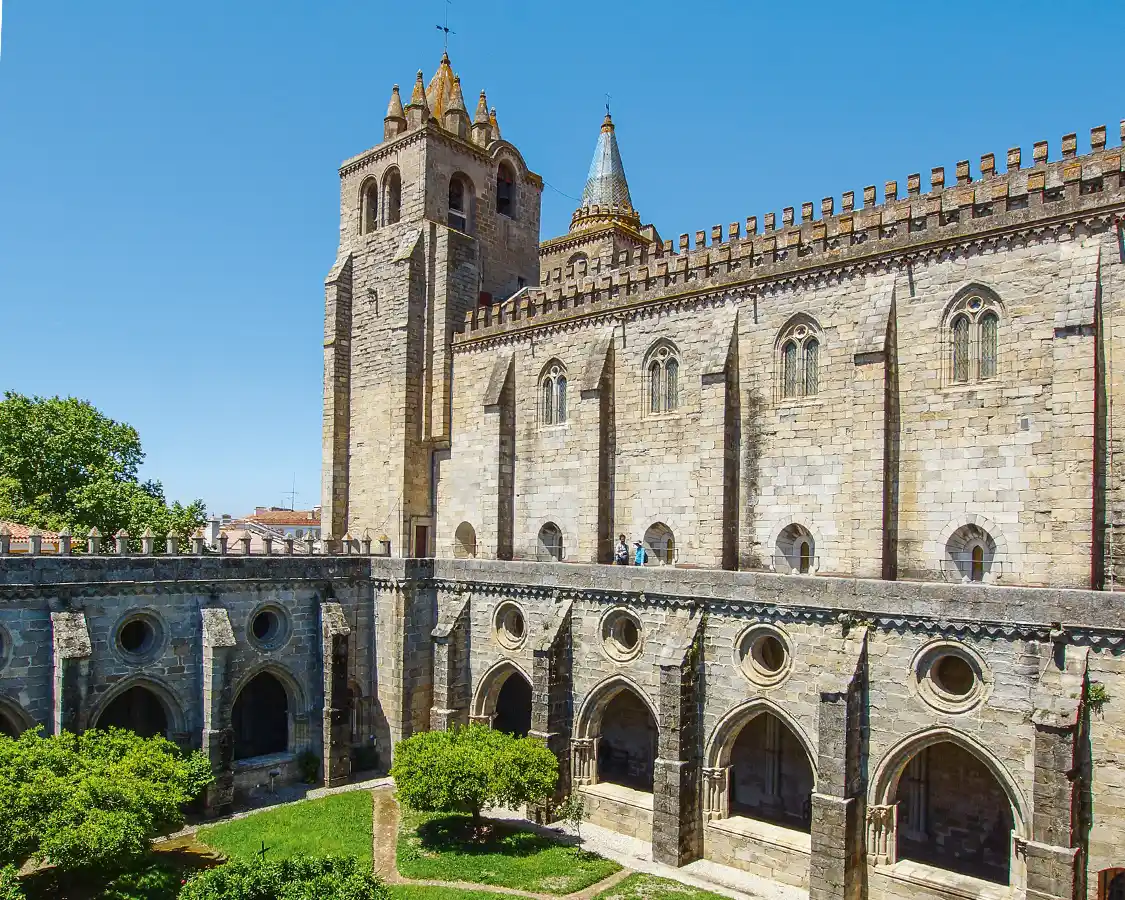 Evora Cathedral seen from the courtyard