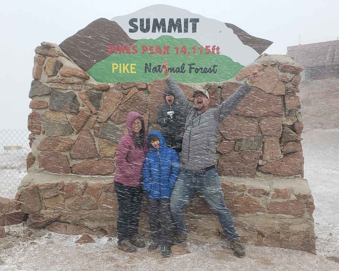 Wandering Wagars at the Pikes Peak Summit