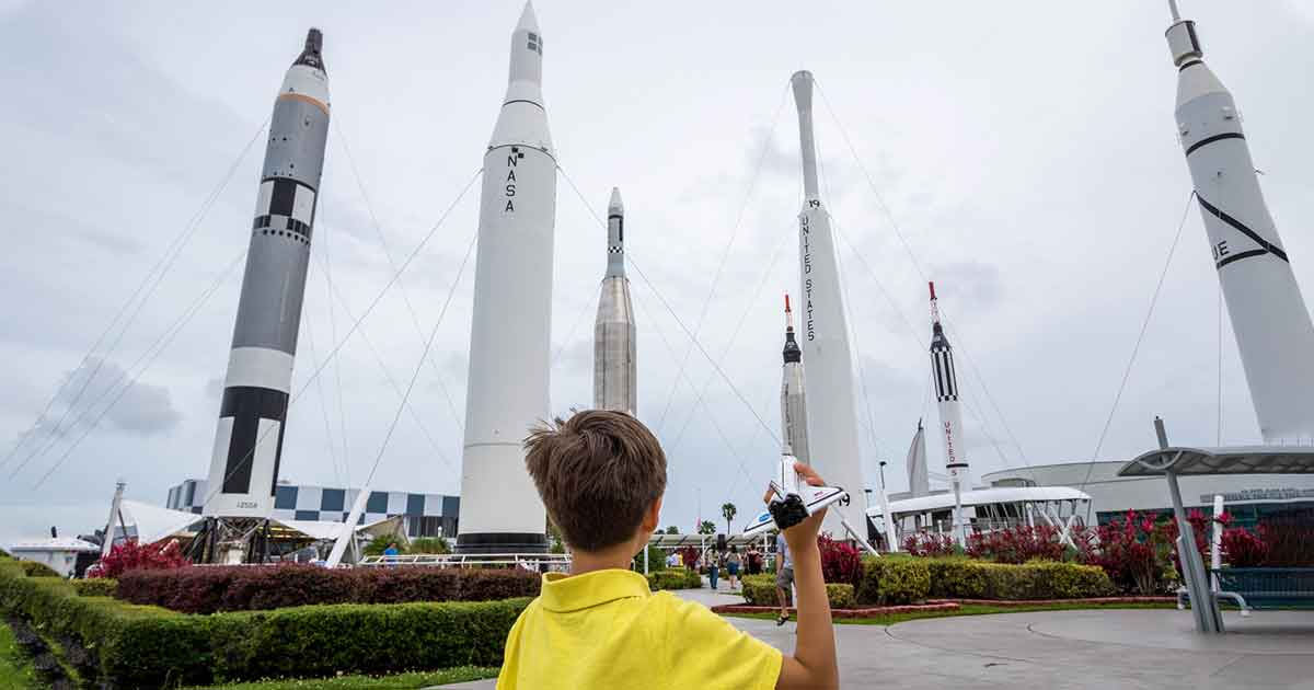 What to do at Kennedy Space Center For Kids