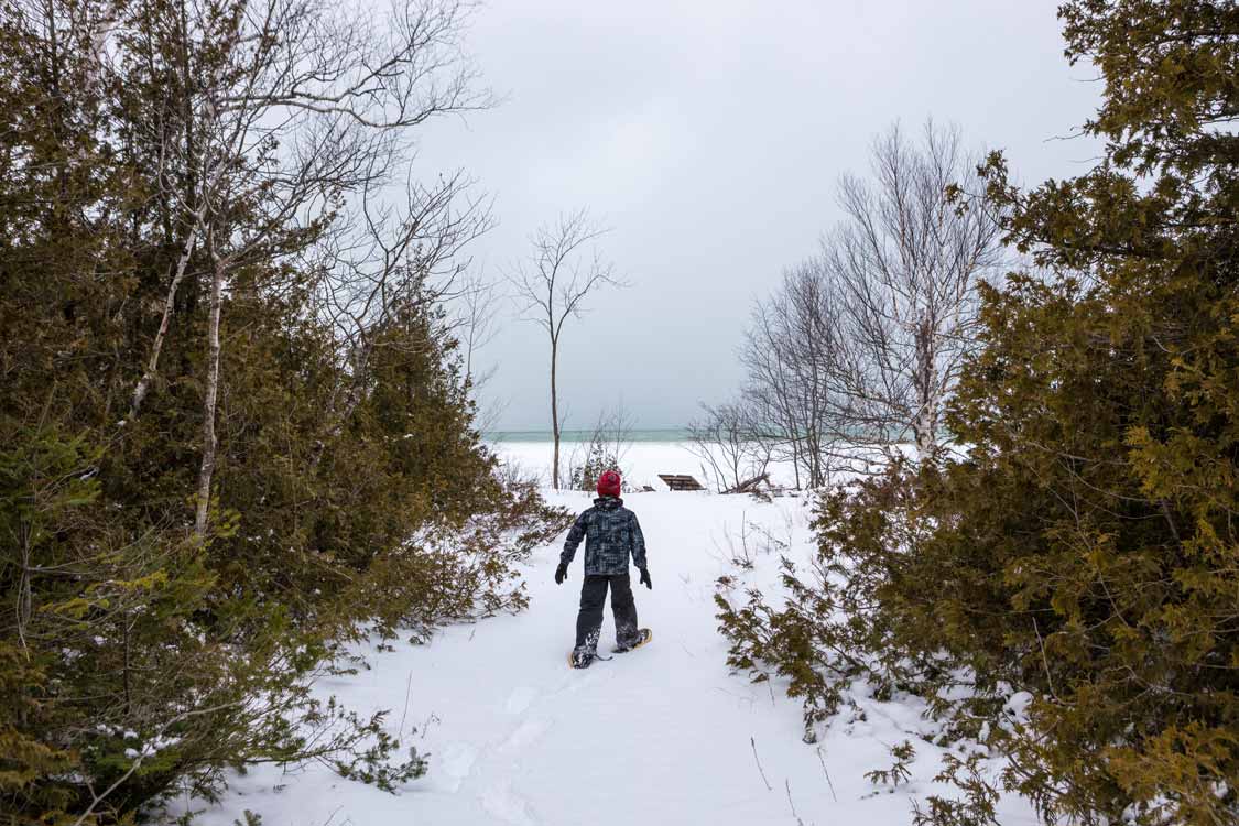 Snowshoeing in Thousand Islands National Park