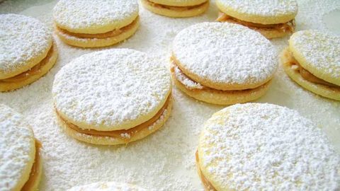 Easy Alfajores Recipe