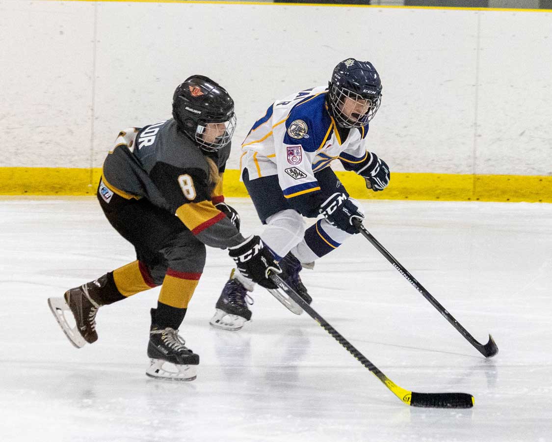 C Wagar playing hockey for the Brampton 45's