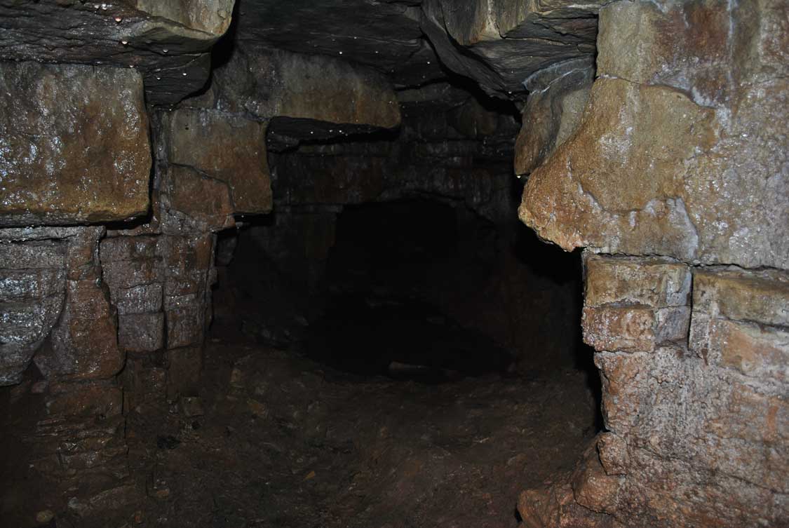 Cooper's Cave System in New York State