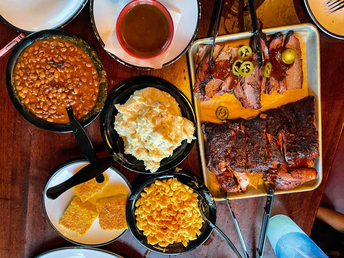 Where to eat in Rochester Dinosaur BBQ