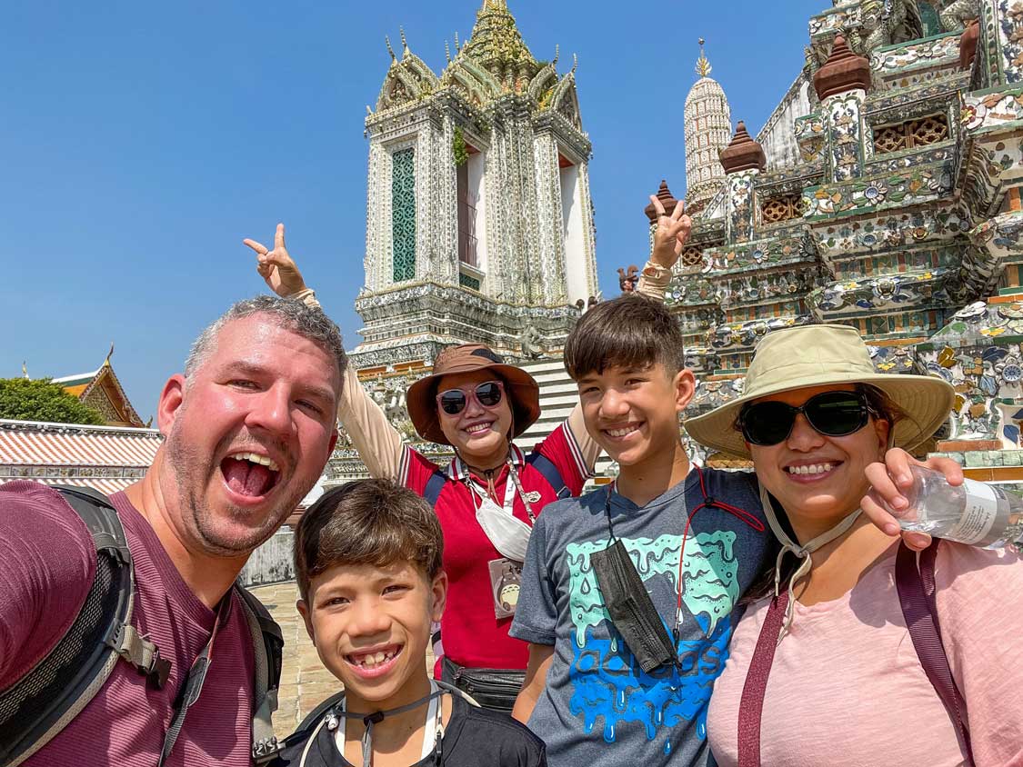 Family-friendly tours of Bangkok temples