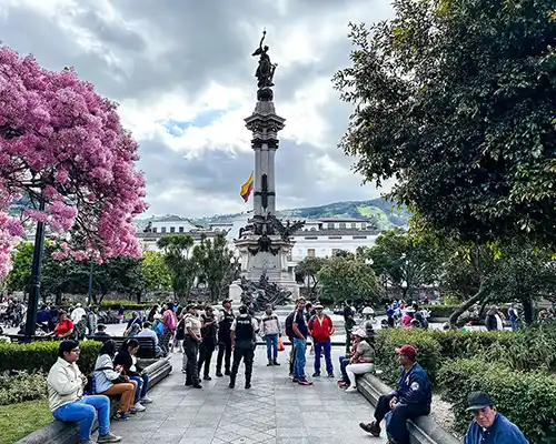 Quito colonial city tour