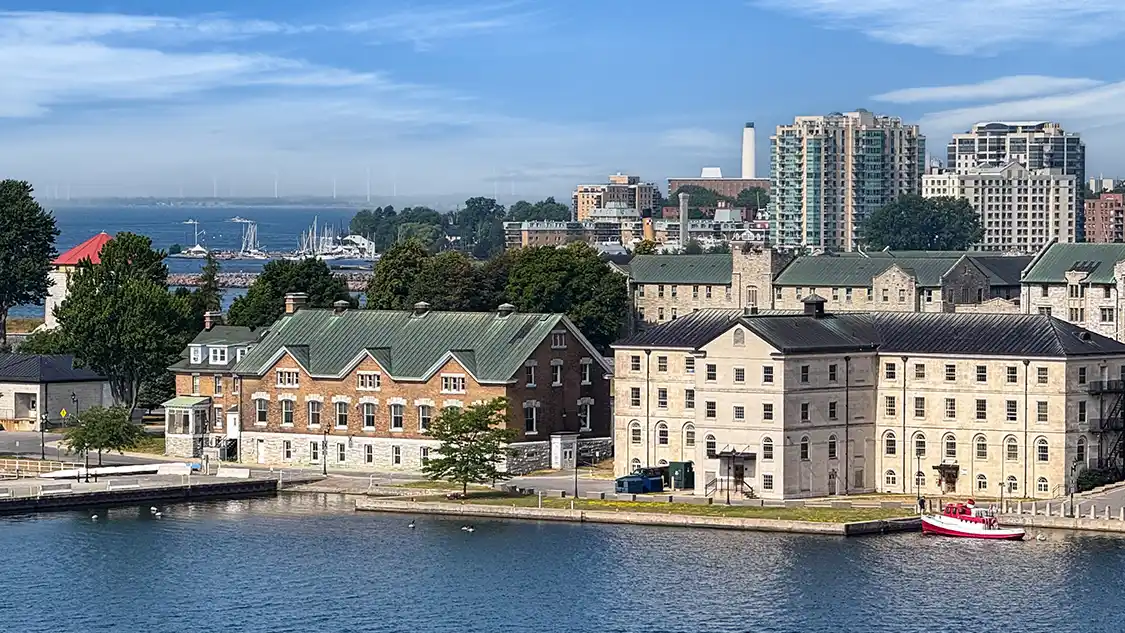 The skyline of Kkngston Ontario showing the city's family-friendly hotels