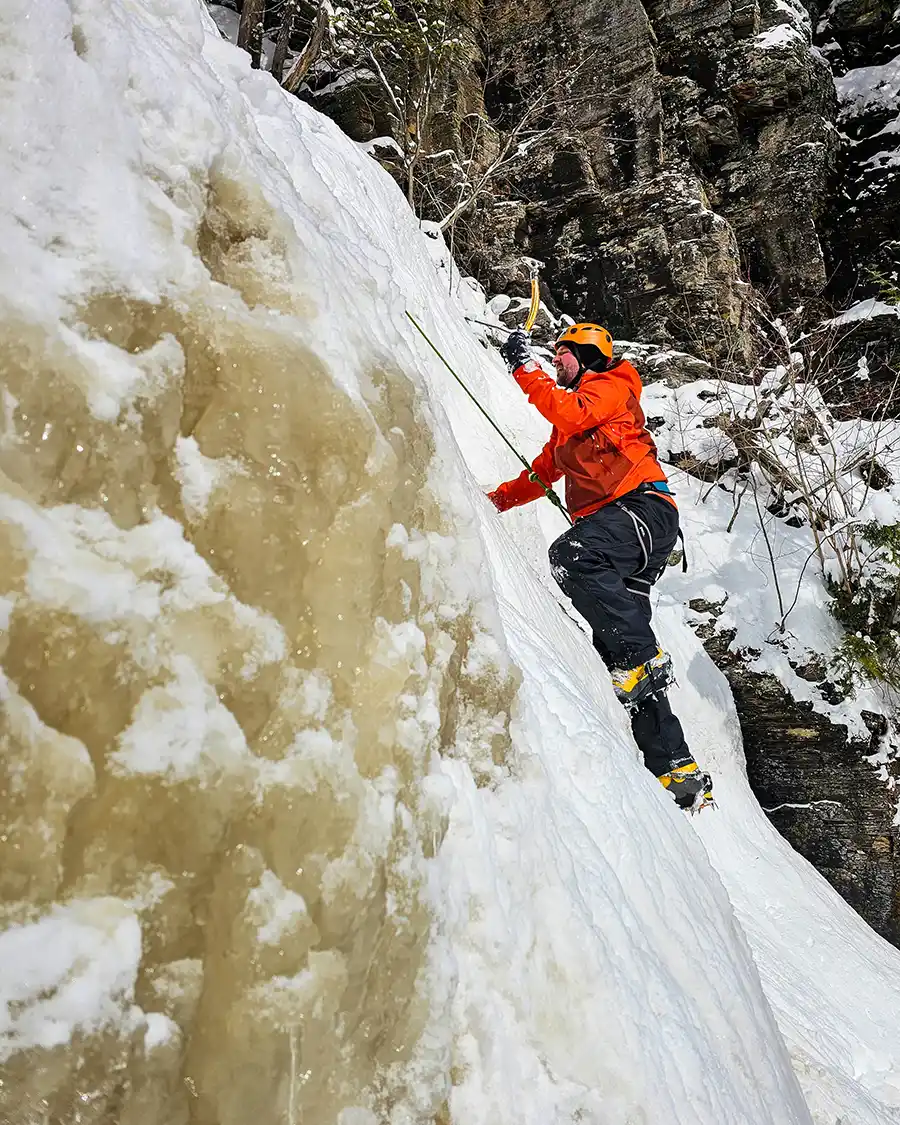 Kevin Wagar ice climbing near Pigeon River Ontario - Photo by Arik Fishman