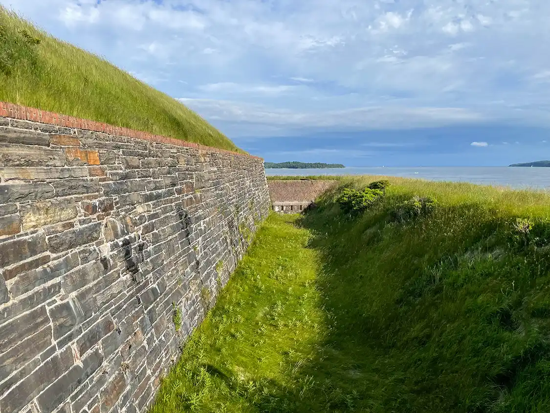 Artillery den and fortifications of Fort George in Halifax