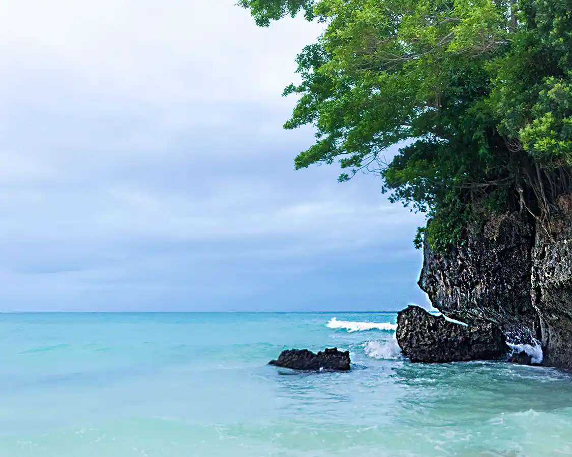 Rocks and water off Punta Bunga Beach Boracay